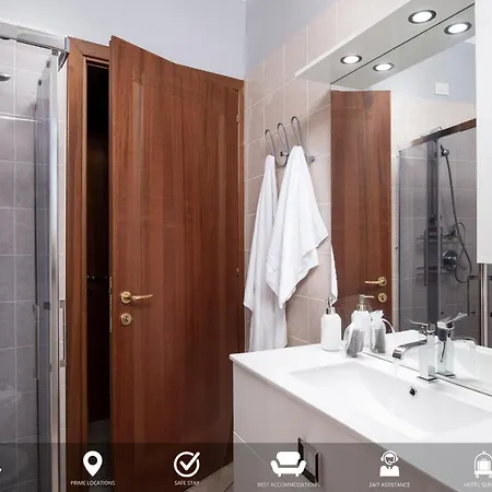 Homey Experience - Navy Pool & Sea View Apartment *
